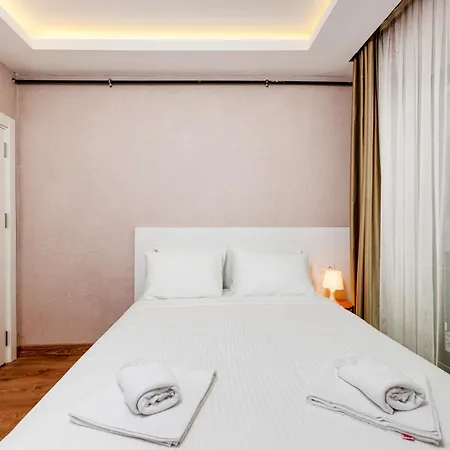 Port Apartment