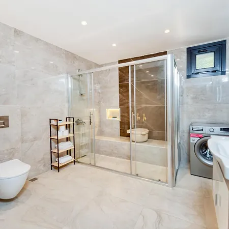 Port * Istanbulská provincie